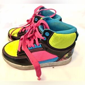 OP Kids Sneakers with Neon Pink, Yellow, and Blue Accents